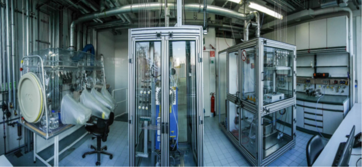 Blick in das Labor zur Inwertsetzung von CO2/CO/H2 haltigen Gase durch Fermentation mit Mikroorganismen